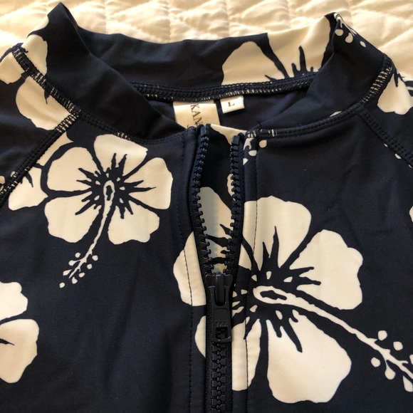 Okanui one piece long sleeve swimsuit surf paddle suit Large rash guard - Picture 11 of 12